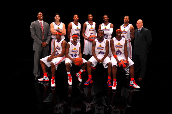 入樽扣篮把全场点燃（炸裂暴扣引爆全场）